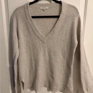 Madewell Women's Light Gray V-Neck Sweater